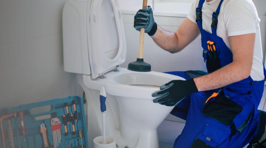 Professional septic pumping service in Oldham, SD